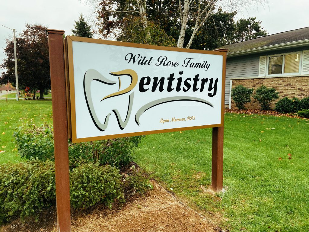 Wild Rose Family Dentistry Outside Sign